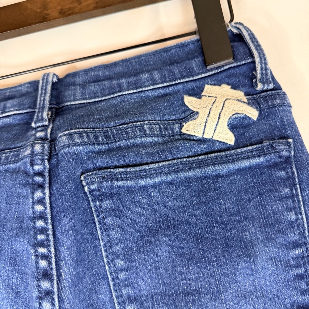 TIN HAUL Women’s Size 26/S Denim Jeans Flare Style Fit Stretch - Picture 15 of 16
